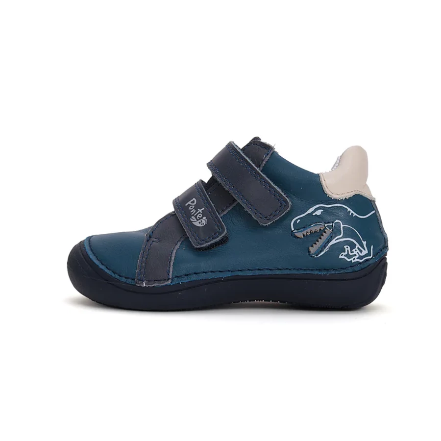 Szupinált gyerekcipő