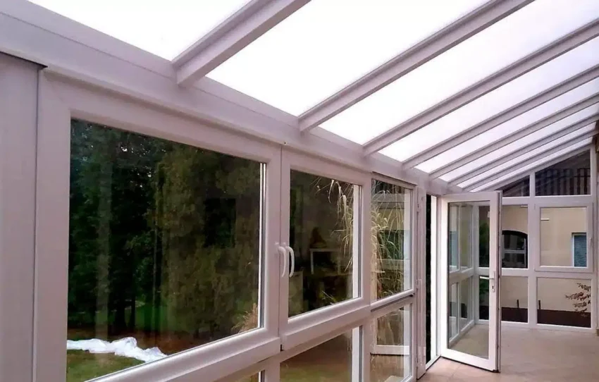 Korszerű polikarbonát teraszfedés a Caribi Télikert Kft. kínálatában